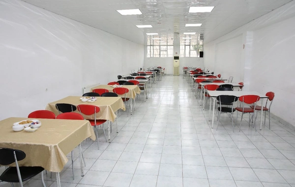 AHİK sədri qurumun Əmək və Sоsial Münasibətlər Akademiyasında tədrisin vəziyyəti ilə maraqlanıb