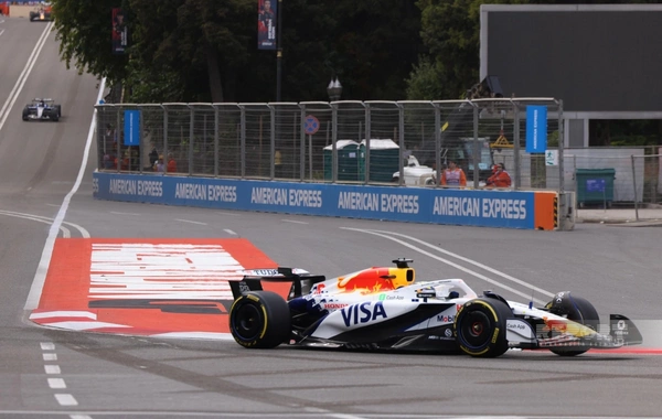 The brightest moments of the first day of the Azerbaijan Grand Prix - PHOTO REPORT