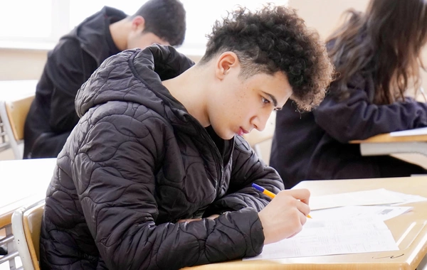 Bu gün qəbul imtahanının ikinci mərhələsi üzrə sınaq imtahanı keçirilib