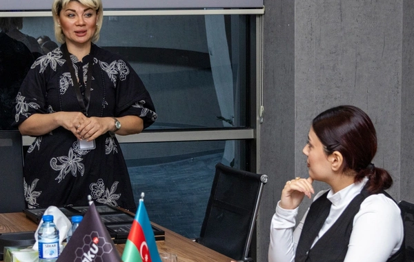 Baku TV-nin "Rəqəmsal Media Məktəbi"ndə doqquzuncu qrup məzunlarına sertifikatlar təqdim olunub