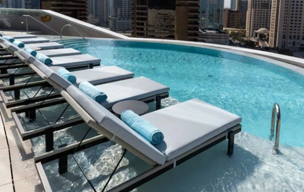 Dubayda dünyanın ən hündür hoteli açılıb