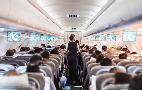 In the USA, a 61-year-old woman started a fight on board and disrupted a flight