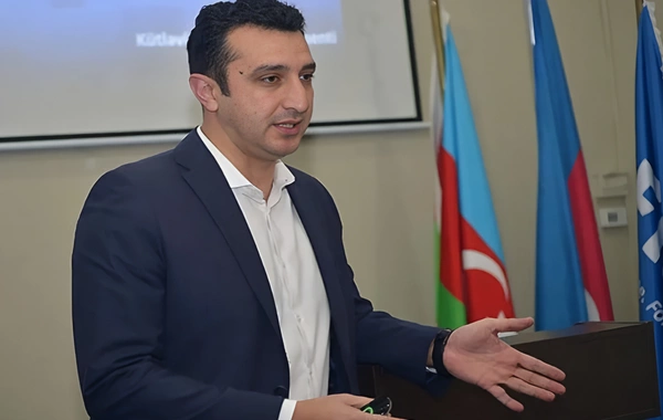 Джахангир Гасанзаде уволен с должности