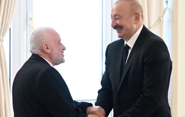 İlham Əliyev Bakıda keçirilən beynəlxalq konfransların iştirakçılarını qəbul edib