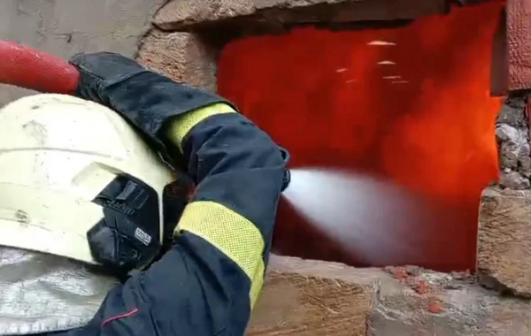 Binəqədidə yerləşən anbarda baş vermiş yanğın nəzarətə götürülüb