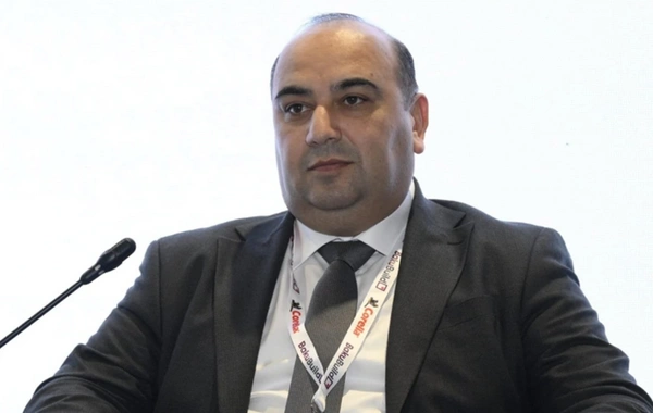Tofiq İslamov vəzifəsindən azad edildi