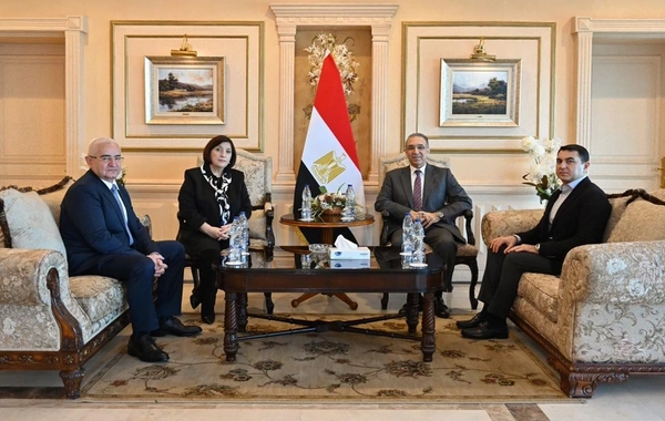 Sahibə Qafarova Misirdə səfərdədir