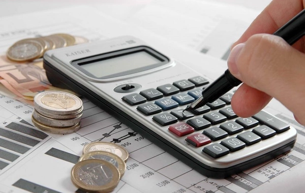 İşçilər məzuniyyətə çıxdıqda əməkhaqqından az olmamaqla məvacib ala biləcək