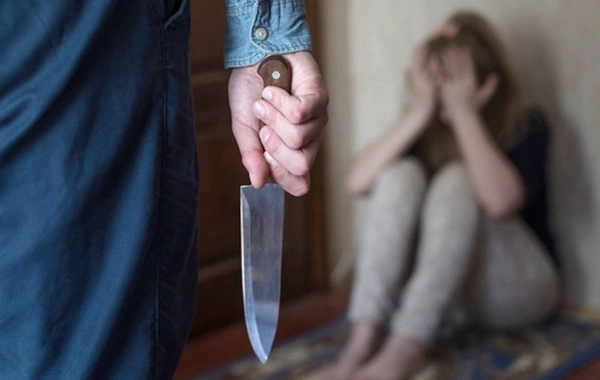 Sumqayıtda qadın qətlə yetirilib, qaçan ərini polis saxlayıb