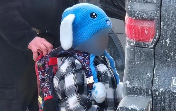 5 yaşlı uşaq ICE tərəfindən saxlanılıb