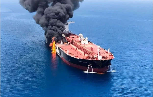 Иран заявил об ударе по американскому нефтетанкеру у берегов Кувейта