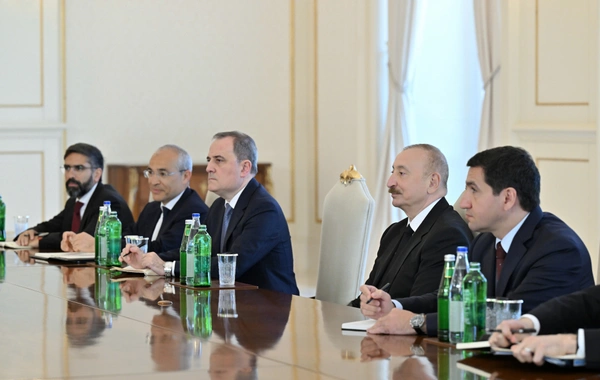 İlham Əliyev ABŞ Dövlət katibinin köməkçisini qəbul edib