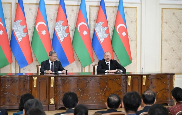 Prezident İlham Əliyev və Kambocanın Baş naziri mətbuata bəyanatlarla çıxış ediblər