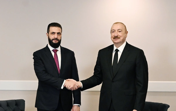 İlham Əliyev Əhməd Əl Şaraanı Azərbaycana səfərə dəvət edib