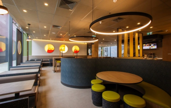 "McDonald"s Azərbaycan" Badamdar qəsəbəsində yeni restoran açıb