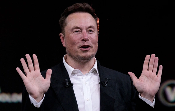 İlon Maskın sərvəti 600 milyard dolları keçdi – tarixi rekord