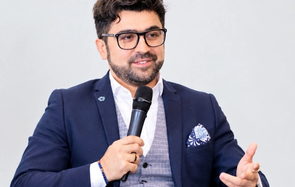 Şəhid övladının uğuru: Oruc İbrahimov Eynşteyn vizası alıb
