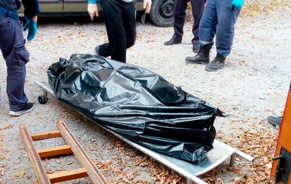 Cəlilabadda diş poliklinikasında çürümüş kişi meyiti tapıldı