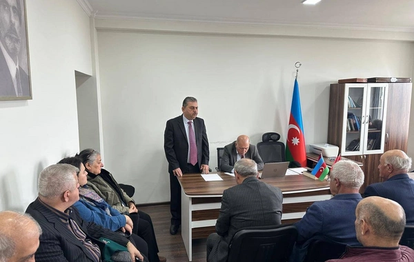 Azərbaycan Xalq Partiyasında yeni sədr seçilib