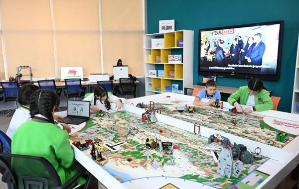 Leyla Əliyeva və Alyona Əliyeva Qubada internat tipli ümumtəhsil məktəbini və STEAM mərkəzini ziyarət ediblər