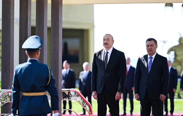 Prezident İlham Əliyevin Çolpon-Ata şəhərində rəsmi qarşılanma mərasimi olub