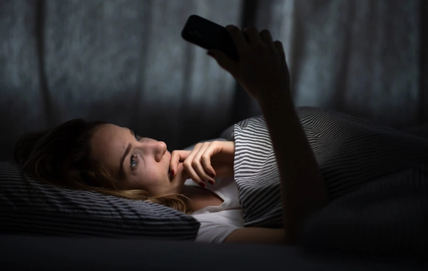 Что случится, если не отключать Wi-Fi на телефоне перед сном?