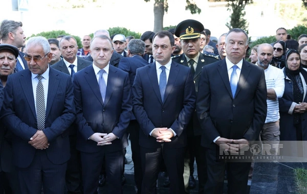 Birinci Qarabağ müharibəsinin itkin-şəhidi Mübariz Şahmurov dəfn olunub Birinci Qarabağ müharibəsinin itkin-şəhidi Mübariz Şahmurov dəfn olunub