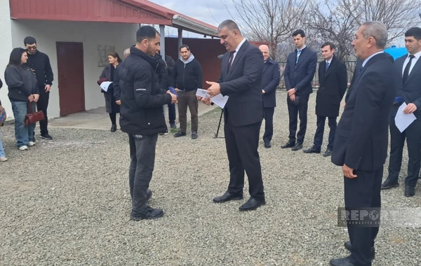 Xocavəndin Xanoba kəndində 25 ailəyə evlərinin açarları təqdim olunub