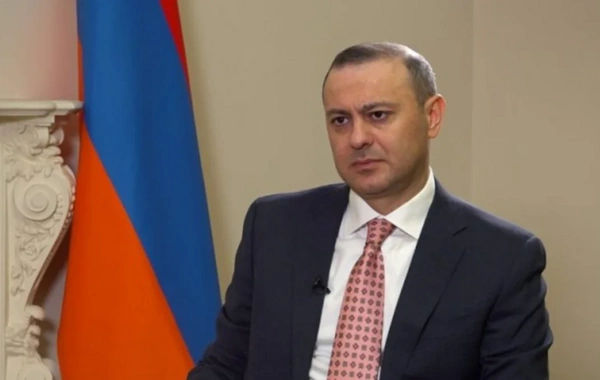 Qriqoryan: Bakı ilə sülh İrəvanın xarici çağırışlara qarşı durma qabiliyyətini artırıb