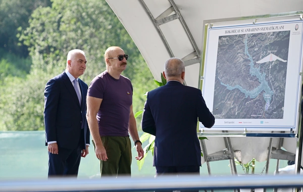 İlham Əliyev Laçında "Həkəriçay" su anbarının təməlini qoyub
