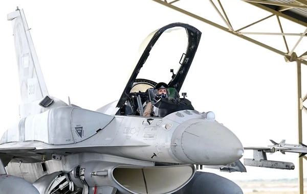 "Şahinlərin Görüşü-2026": Təyyarə və helikopterlərin uçuşları həyata keçirilib