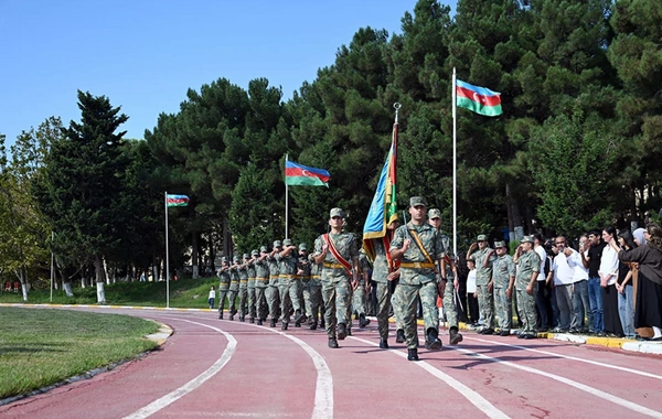 Heydər Əliyev adına Hərbi İnstitutda gənc kursantların andiçmə mərasimi keçirilib