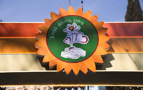 Yurdumuza bahar gəlir!