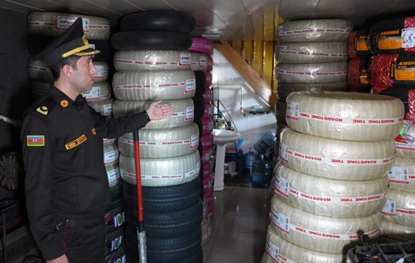 Bakıda avtomobil şinləri satılan anbarın fəaliyyəti dayandırıldı
