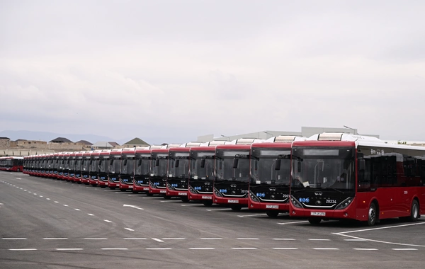 Prezident İlham Əliyev "BakuBus" MMC-nin Gəncə Avtoparkının açılışında iştirak edib