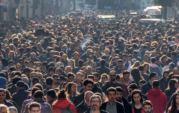 Tarixdə ilk: Dünyada yaşlı insanların sayı uşaqları geridə qoydu