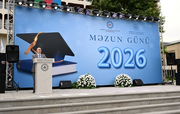 Azərbaycan Əmək və Sosial Münasibətlər Akademiyasında "Məzun günü" qeyd olunub