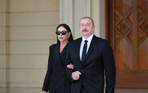 The President and the First Lady honored the memory of those who died in the struggle for Victory over fascism