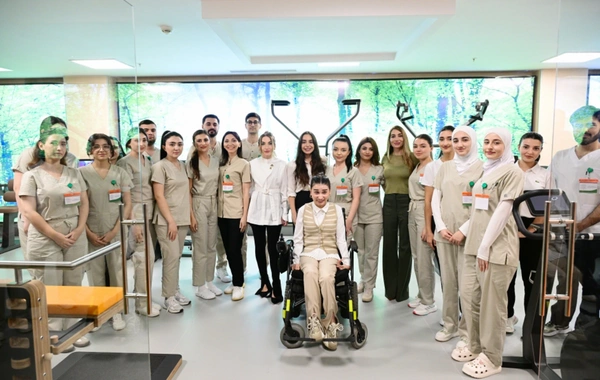 Yeni Klinikada Yeni Robotik Reabilitasiya və Sümük İliyi Transplantasiyası mərkəzlərinin açılışı olub