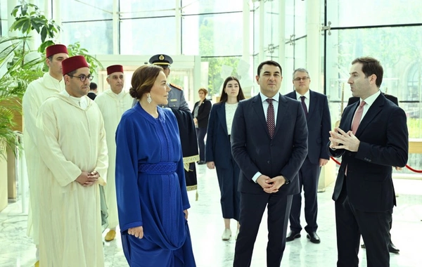 Mərakeşin xanım Şahzadəsi Beynəlxalq Muğam Mərkəzi ilə tanış olub