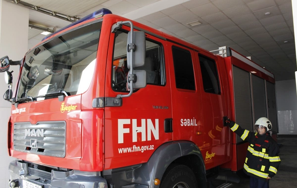 FHN şagird və müəllimlərlə təlim keçirdi