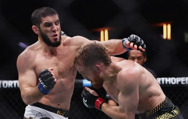 UFC çempionu İslam Maxaçev Las-Veqasda Moraleslə döyüşəcək