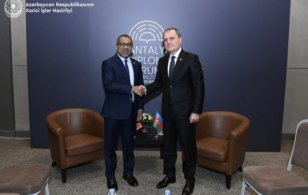 Maldivə Azərbaycan hökumət missiyası zamanı müzakirə edilmiş məsələlər nəzərdən keçirilib