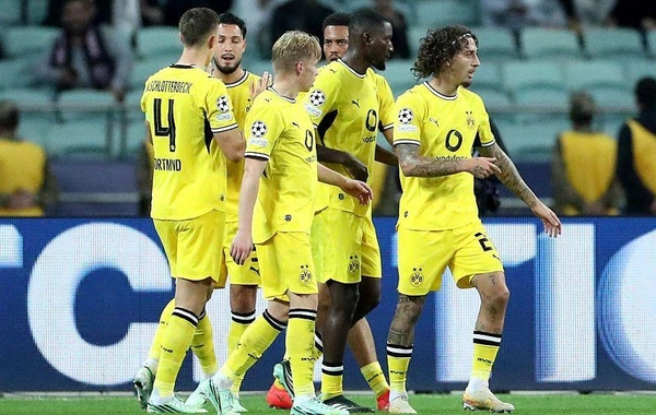 Sabahla oyundan qayıdan Borussiya Dortmund Qarabağa təşəkkür edib