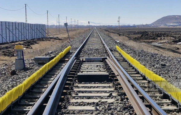 Naxçıvanda dəmir yolu xətlərinin bərpasına başlanılıb