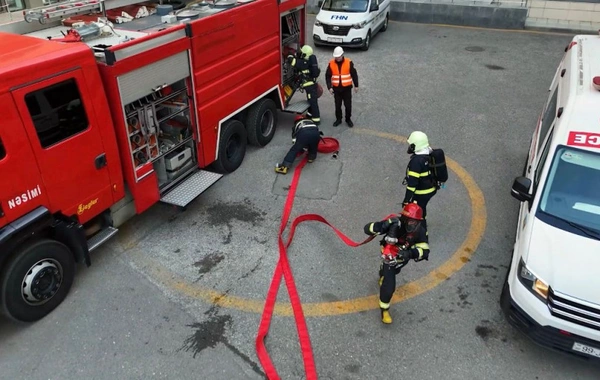 Fövqəladə Hallar Nazirliyi Bakı Sağlamlıq Mərkəzində təlim keçirib