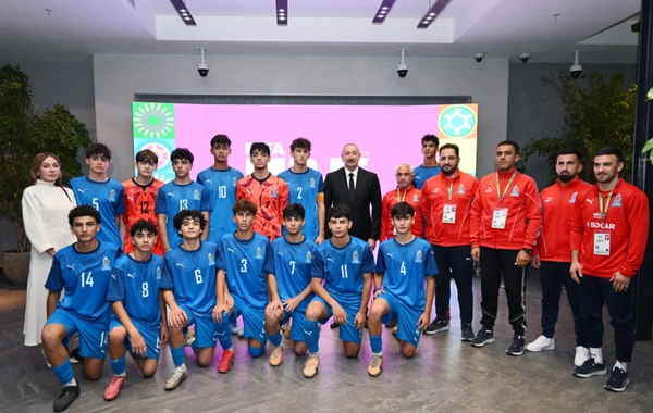 Ильхам Алиев наблюдал церемонию открытия чемпионата мира и фестиваля FIFA U-15
