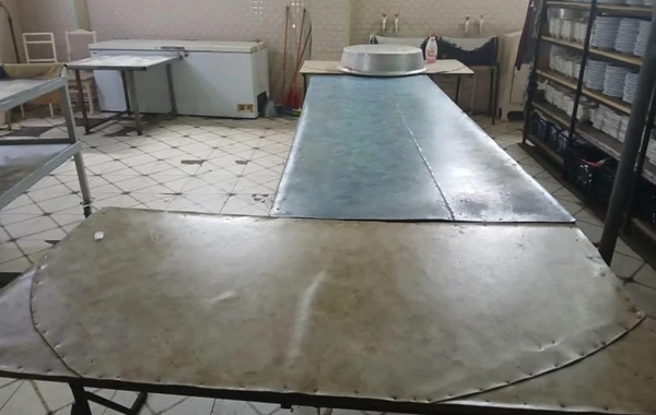 Biləsuvarın icra başçısı qalmaqallı şadlıq sarayında iftar süfrəsi təşkil edir