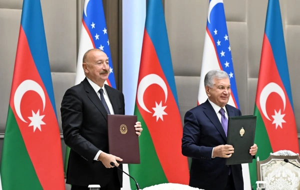 Daşkənddə Azərbaycan-Özbəkistan sənədlərinin imzalanması və mübadiləsi mərasimi olub