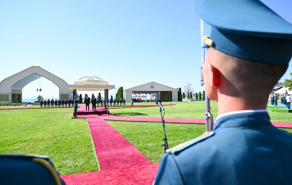 Prezident İlham Əliyevin Çolpon-Ata şəhərində rəsmi qarşılanma mərasimi olub